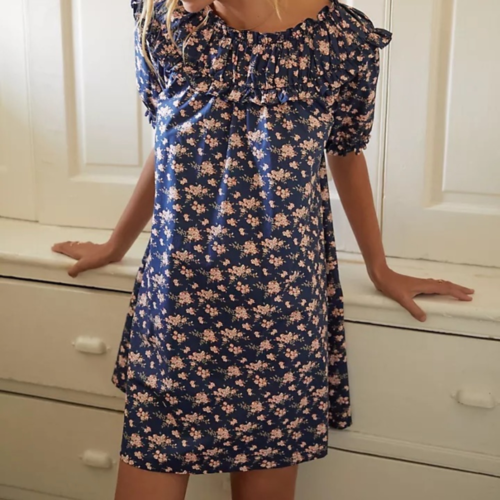 In search of this touched tunic dress from Anthropologie in a small
